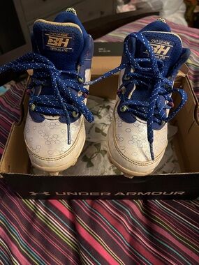 Under Armour Kids Blue and White High-Top athletic shoes